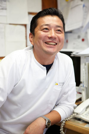 志村建装,社長,塗装,防水工事